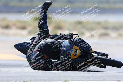 media/Apr-07-2024-CVMA (Sun) [[53b4d90ad0]]/Race 3 Amateur Supersport Middleweight/